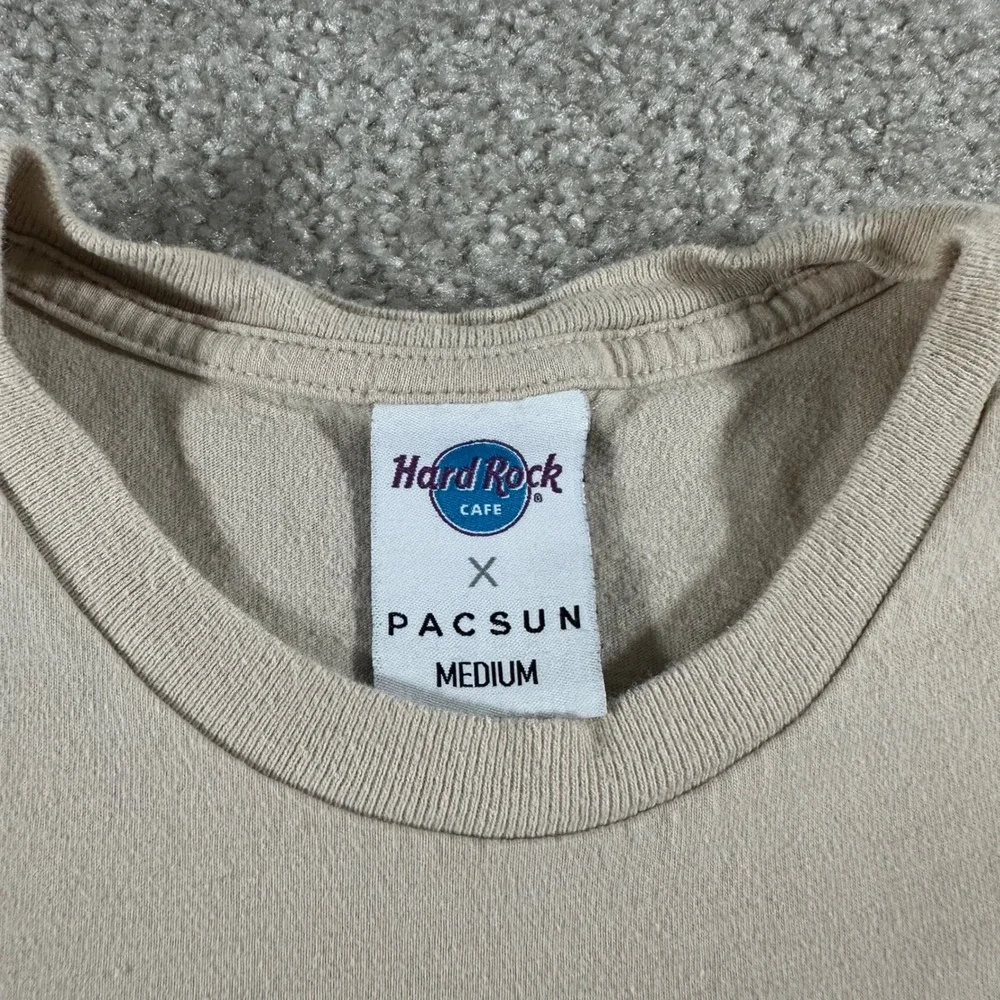 Hard Rock Cafe x PacSun Las Vegas Graphic T-Shirt Tan Mens Medium 100% Cotton - Picture 3 of 6